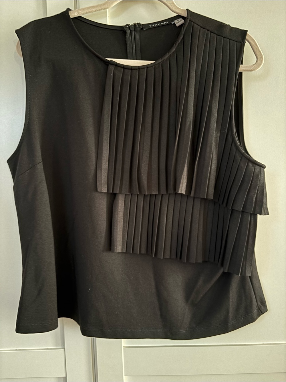T Tahari Black Pleated Layered Sleeveless Tank Top
